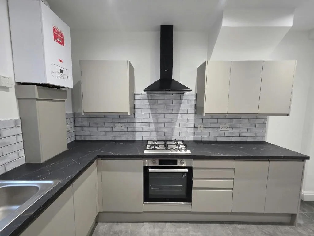 2 bedroom flat for rent