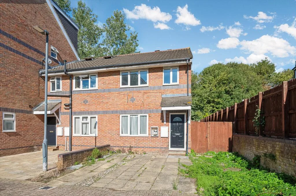 3 bedroom terraced house for rent