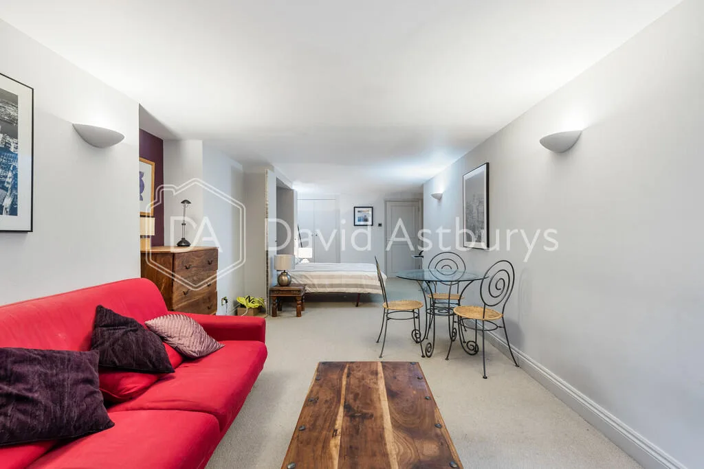 Studio flat for rent