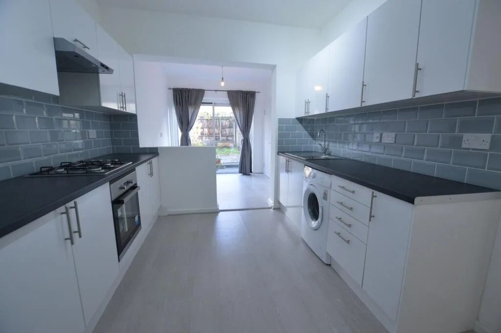 2 bedroom terraced house for rent