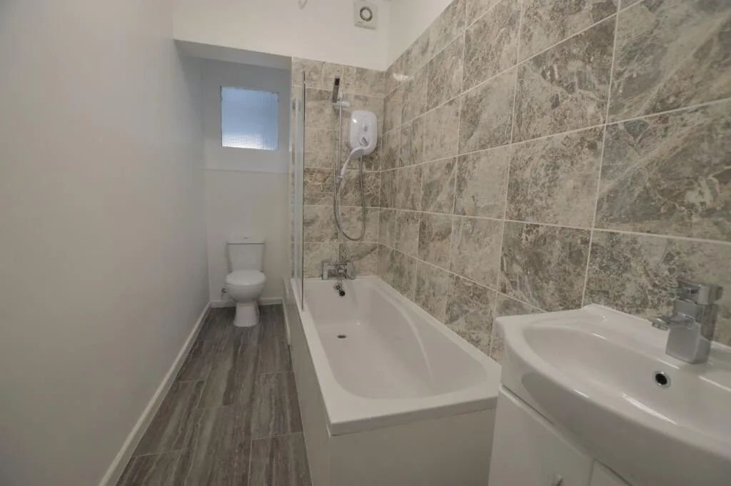 2 bedroom terraced house for rent