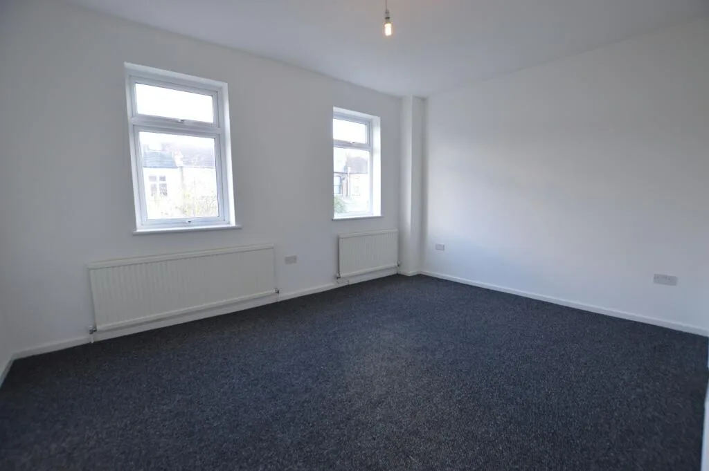 2 bedroom terraced house for rent