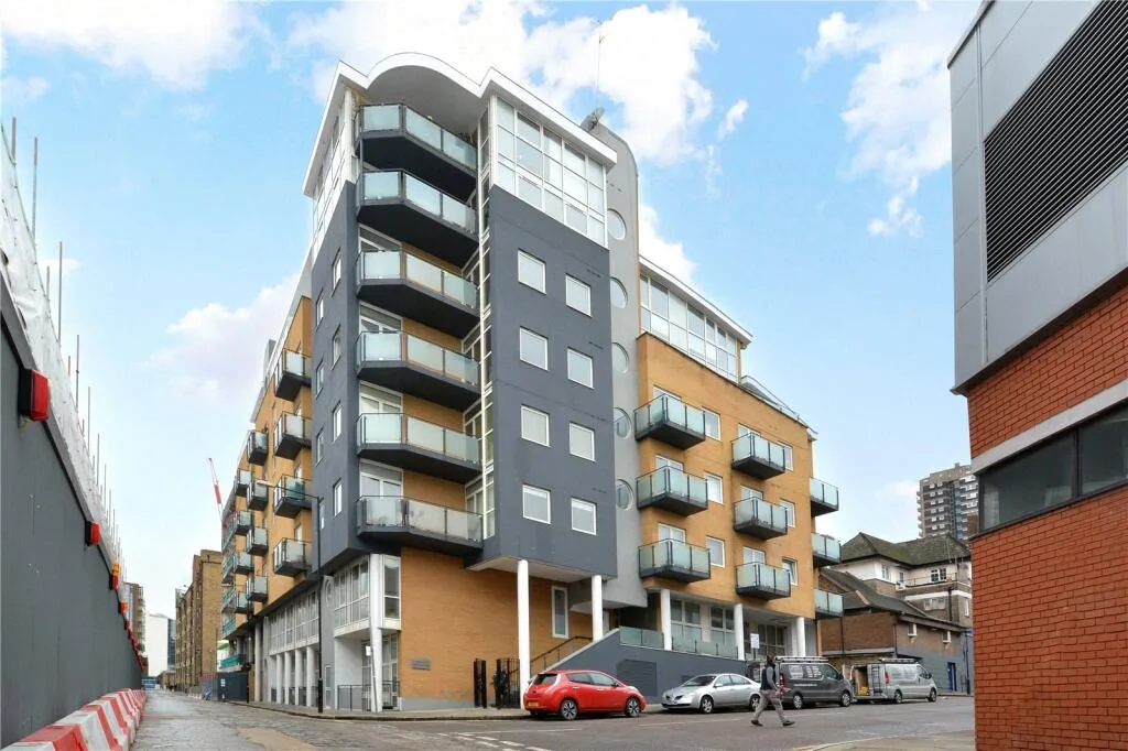 1 bedroom duplex for rent