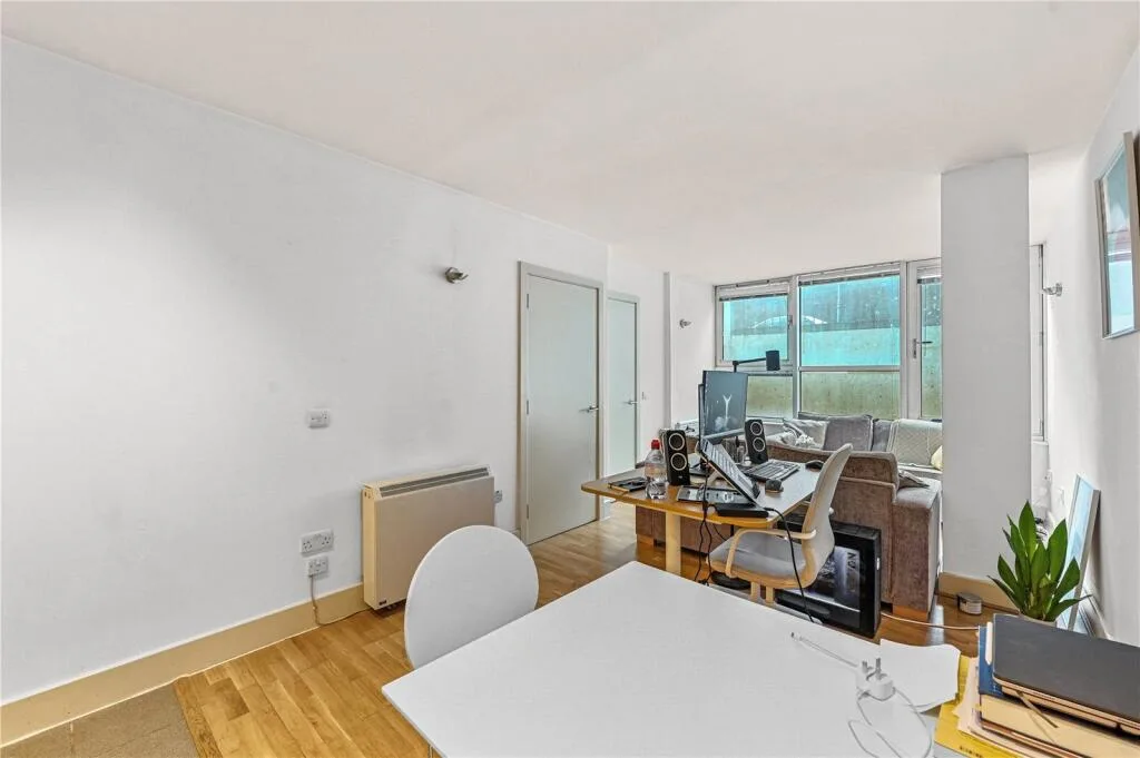 1 bedroom duplex for rent
