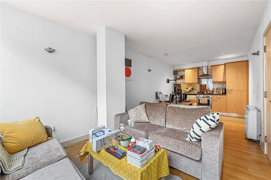1 bedroom duplex for rent