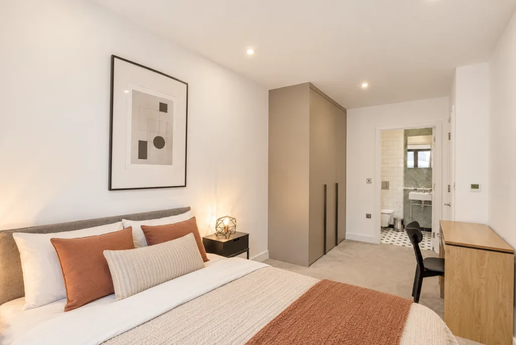 3 bedroom flat for rent