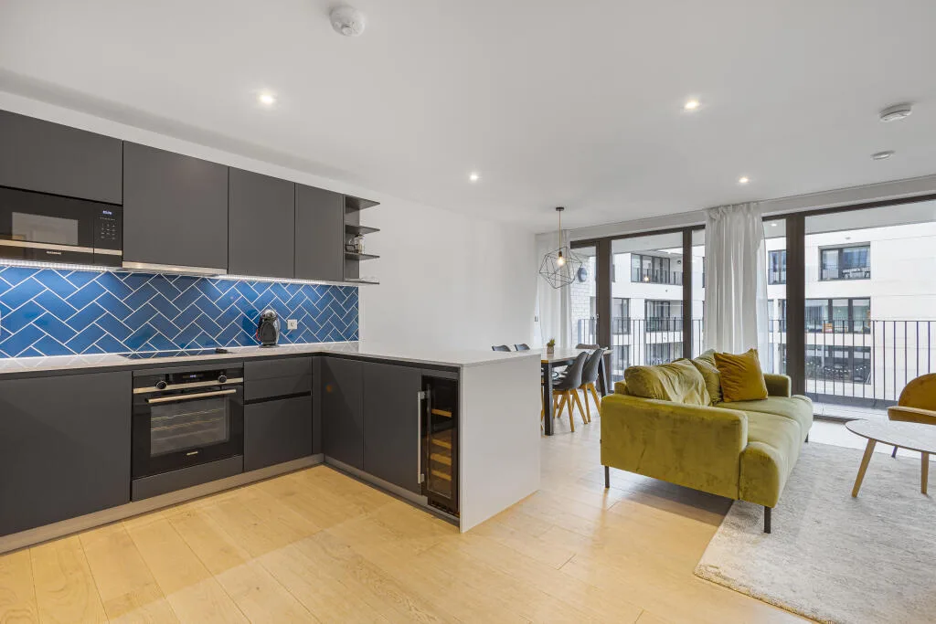3 bedroom flat for rent