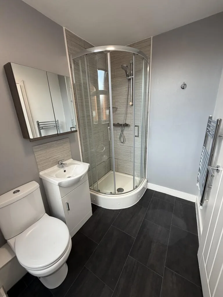 7 bedroom house for rent