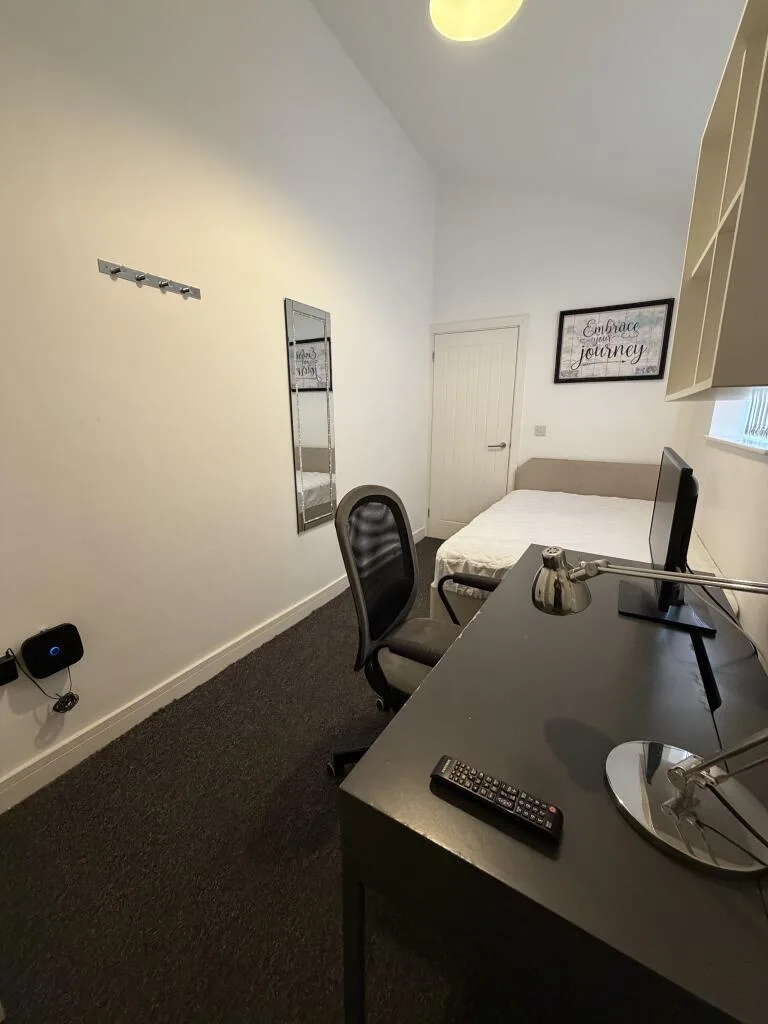 7 bedroom house for rent