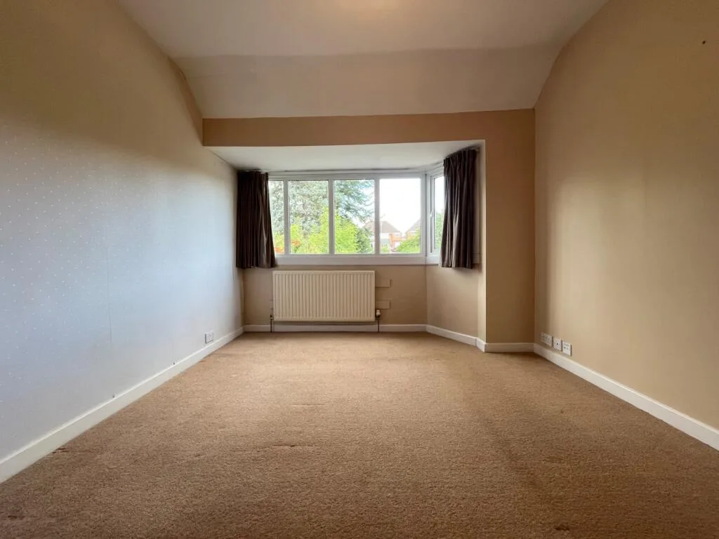 3 bedroom semi-detached house for rent