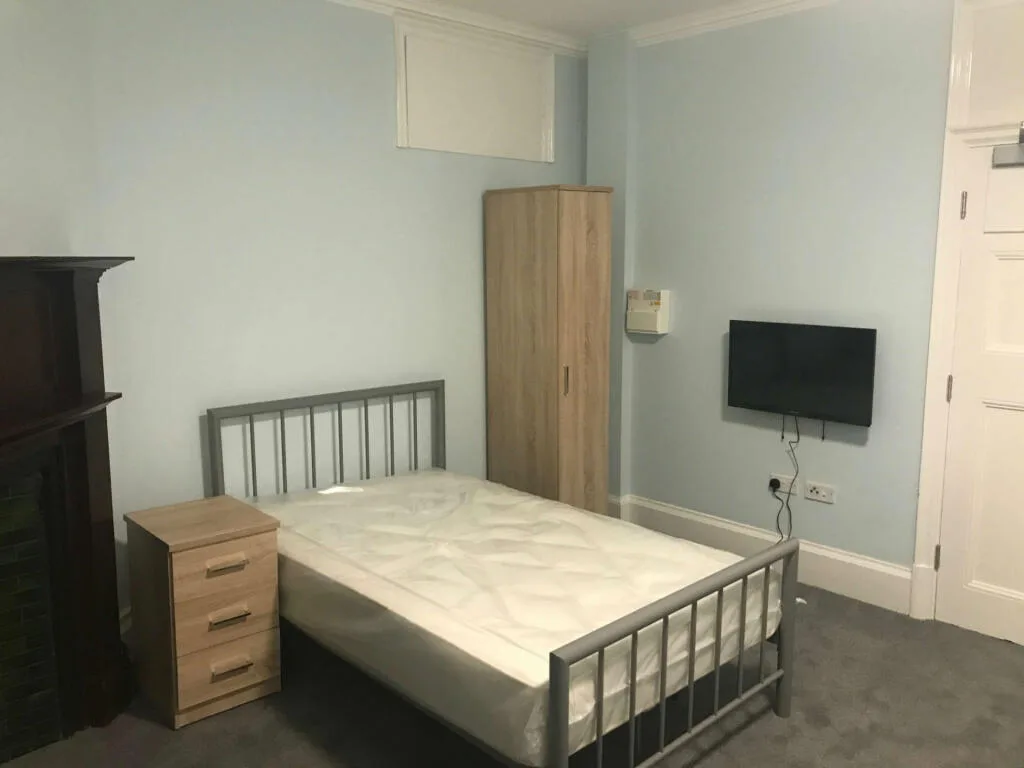 Studio flat for rent