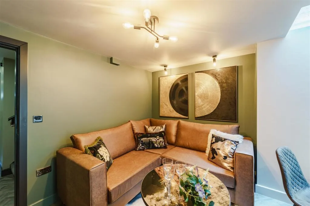 Studio flat for rent