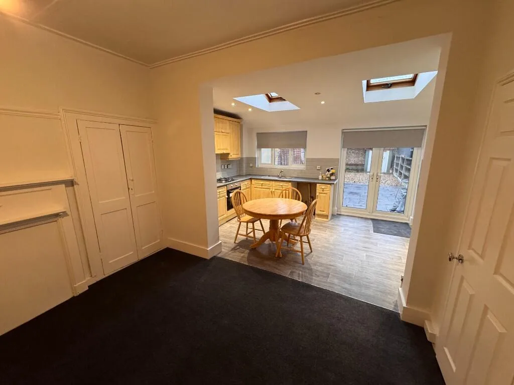 3 bedroom terraced house for rent