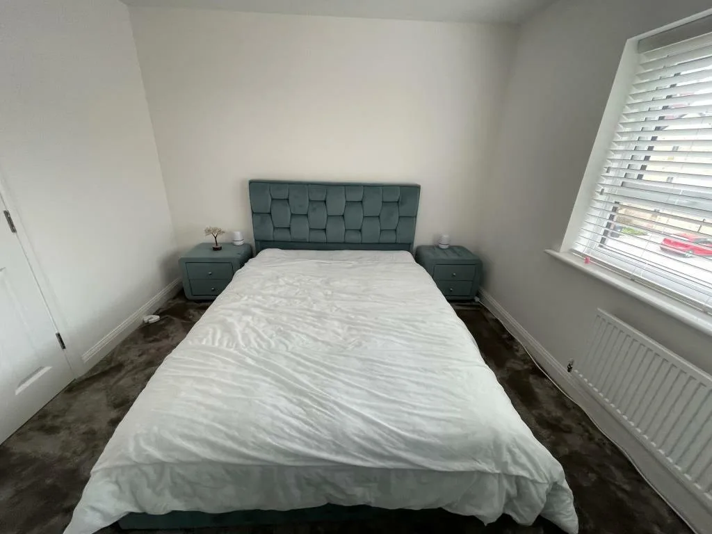 4 bedroom town house for rent