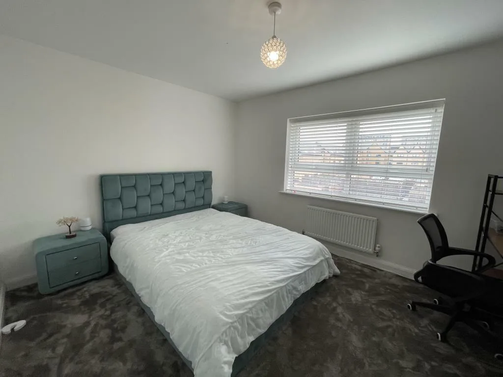 4 bedroom town house for rent