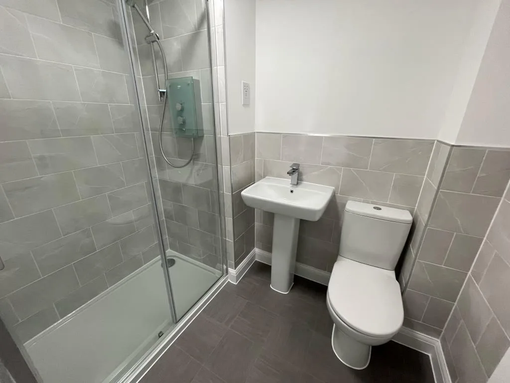 4 bedroom town house for rent