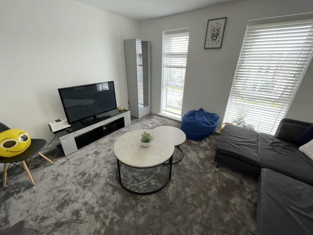 4 bedroom town house for rent