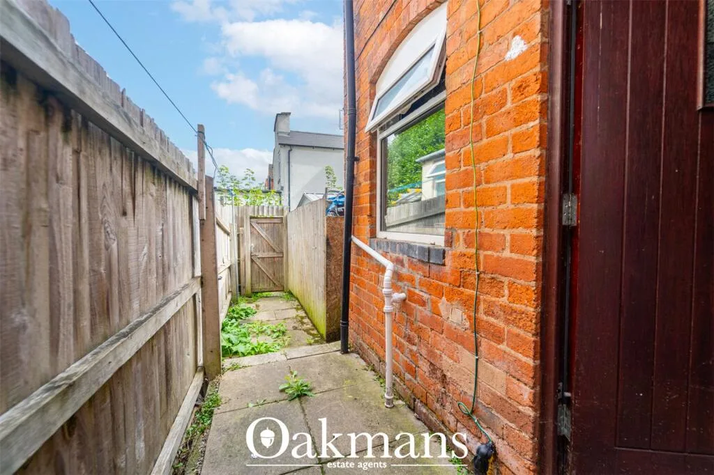 4 bedroom terraced house for rent