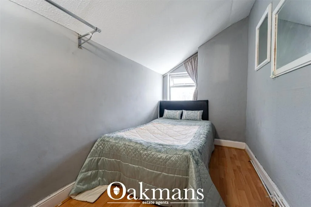4 bedroom terraced house for rent