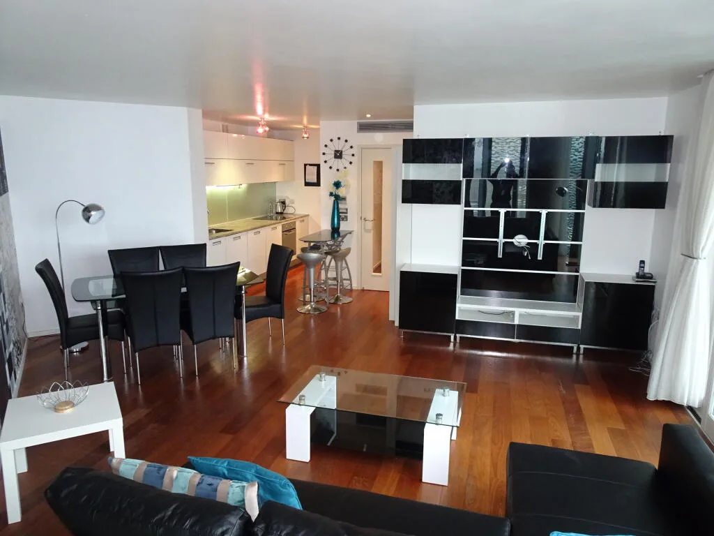 3 bedroom apartment for rent