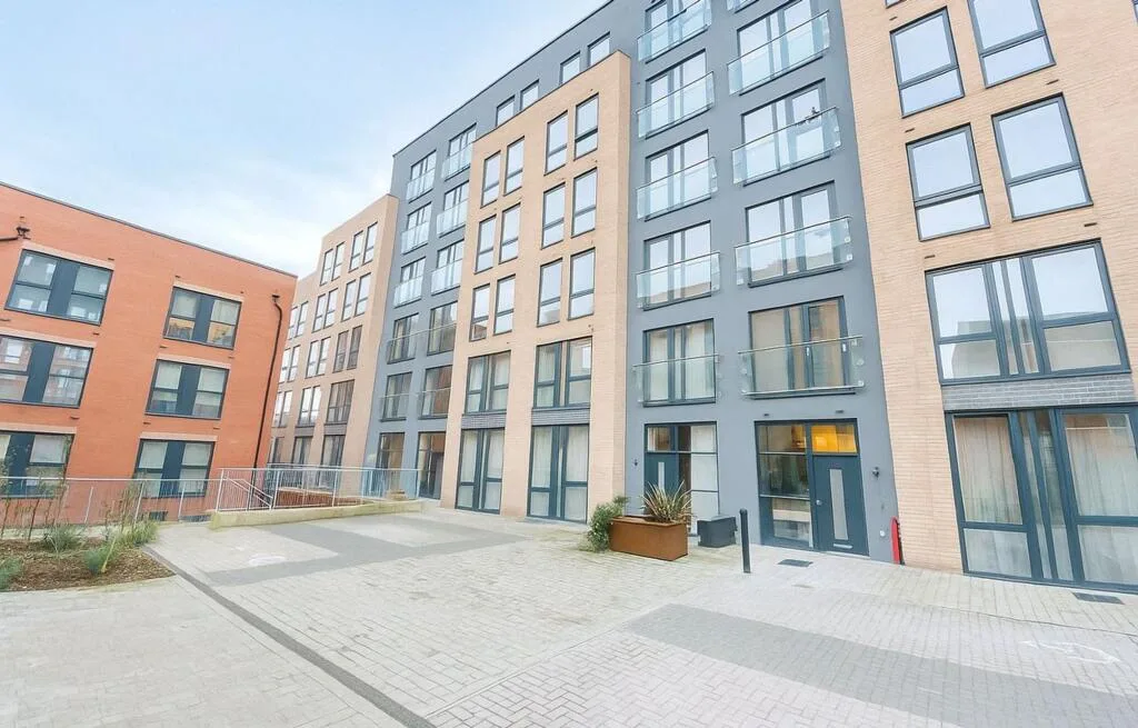 1 bedroom apartment for rent