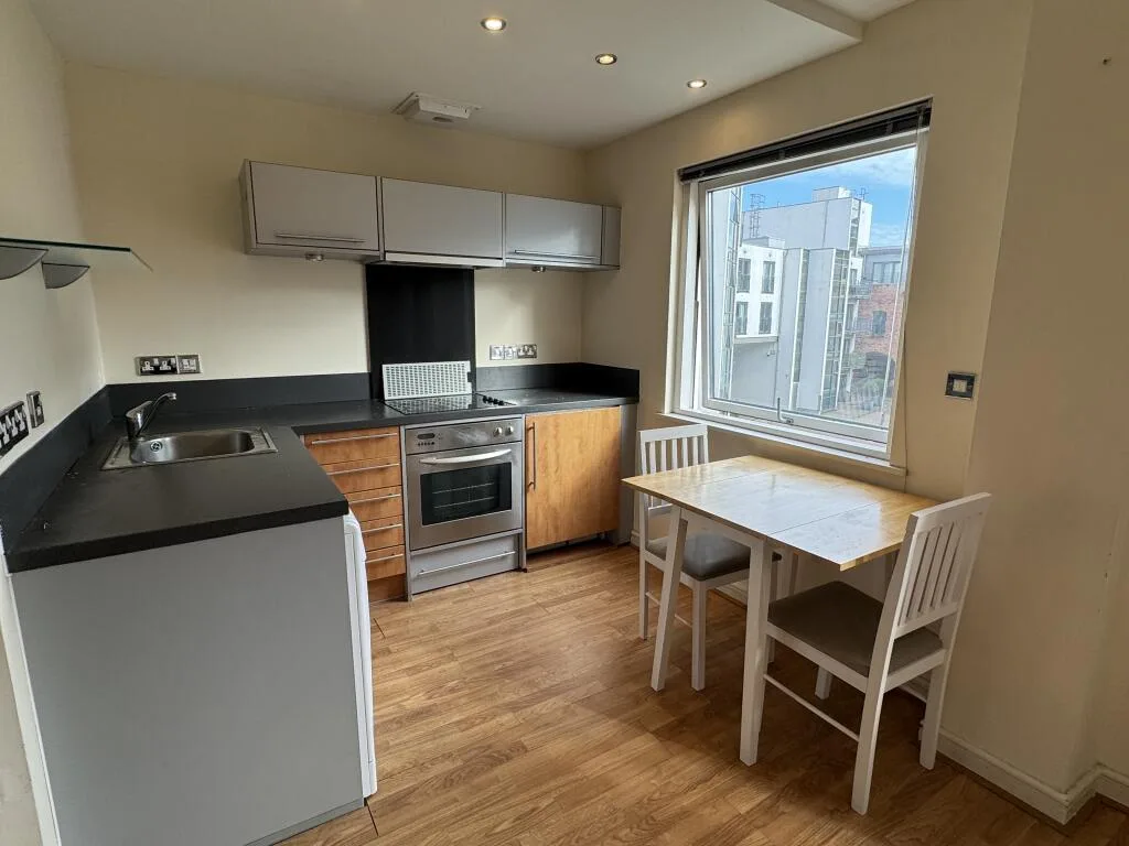 Studio flat for rent