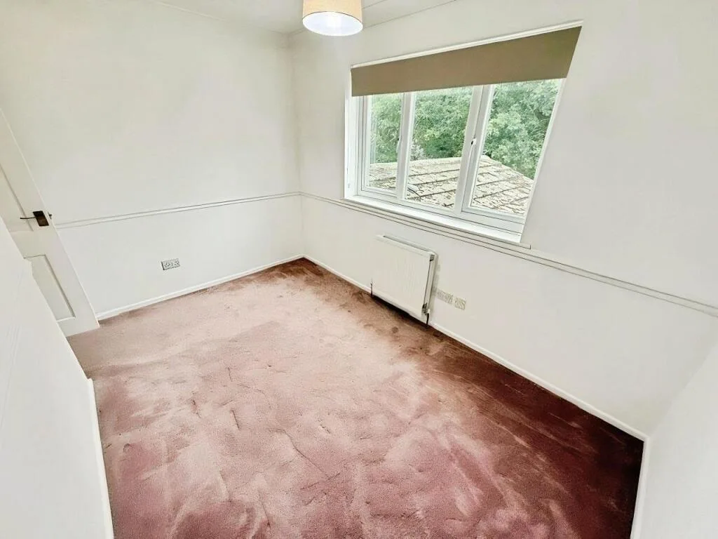 2 bedroom end of terrace house for rent