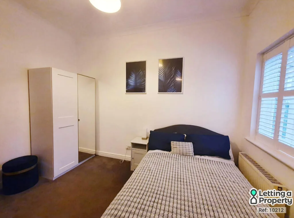 2 bedroom ground floor flat for rent