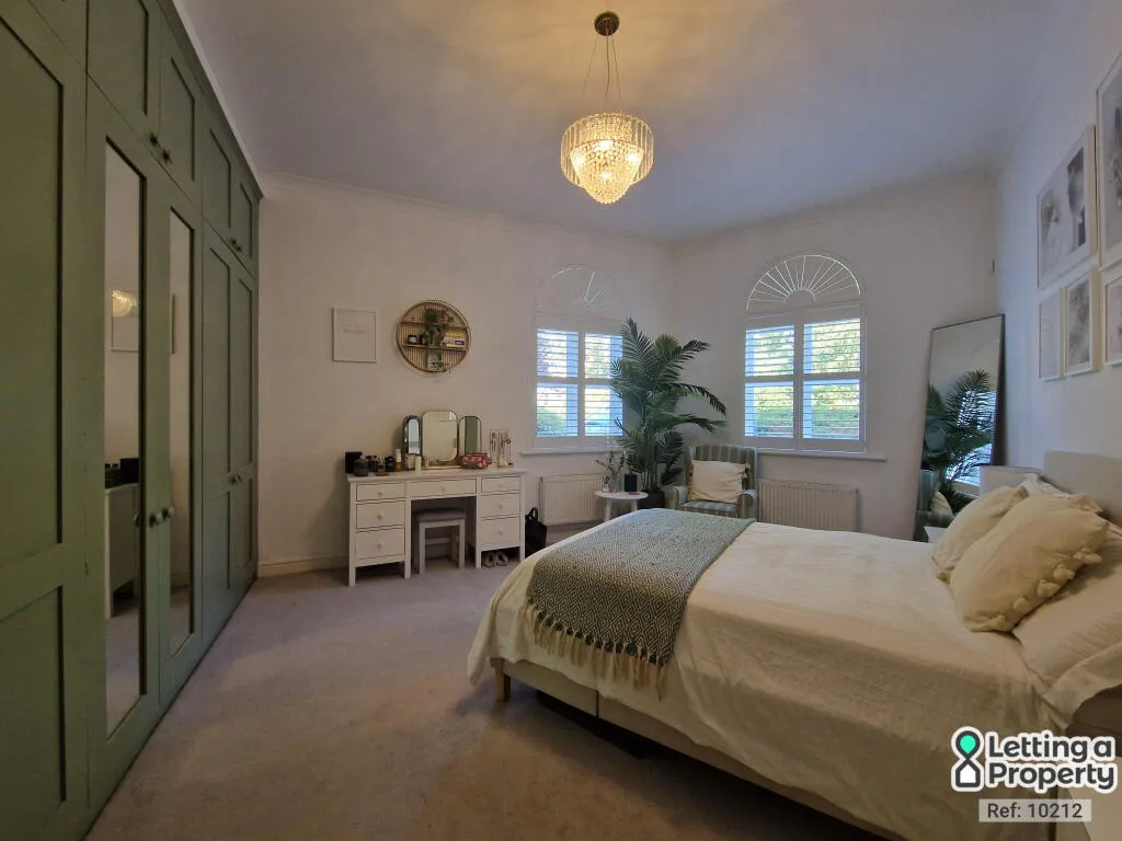 2 bedroom ground floor flat for rent