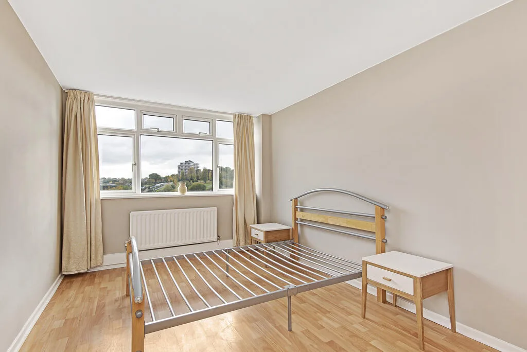 2 bedroom maisonette for rent