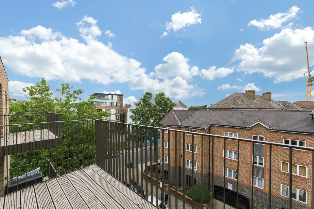 3 bedroom flat for rent