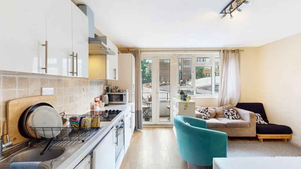 2 bedroom flat for rent
