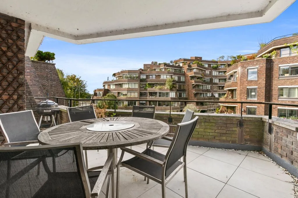 3 bedroom flat for rent