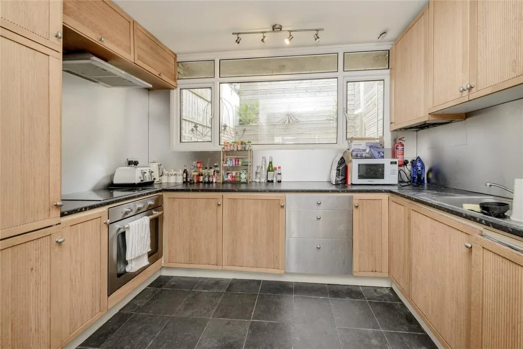 3 bedroom terraced house for rent