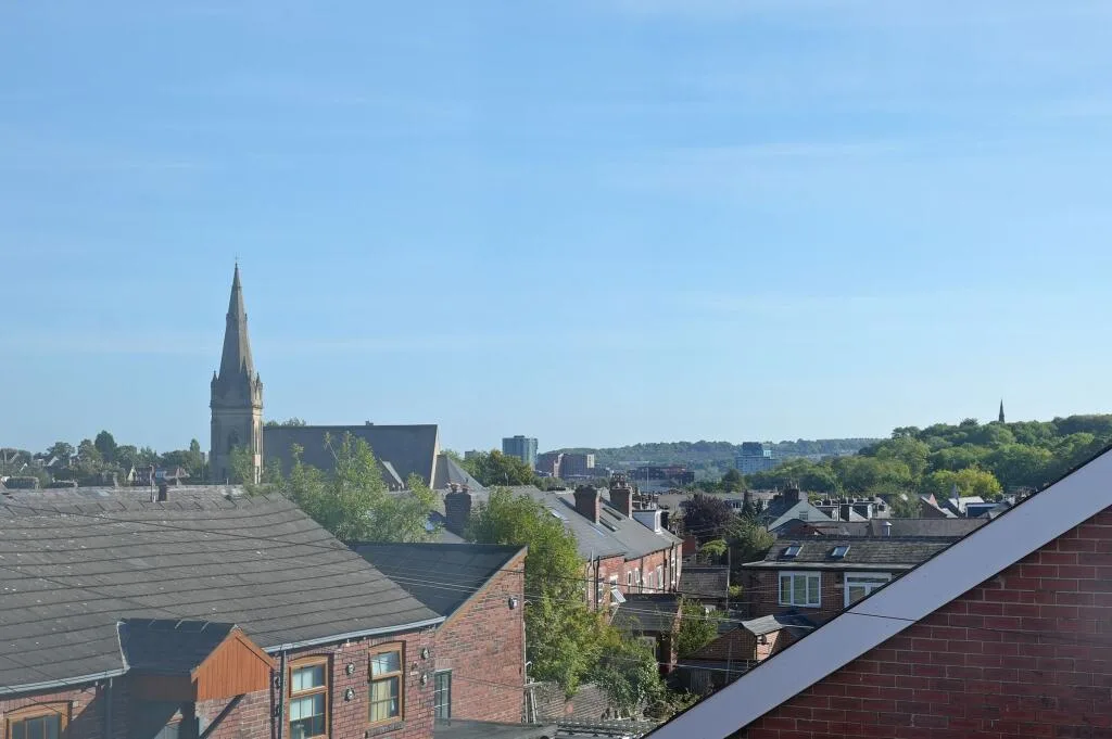 4 bedroom flat for rent