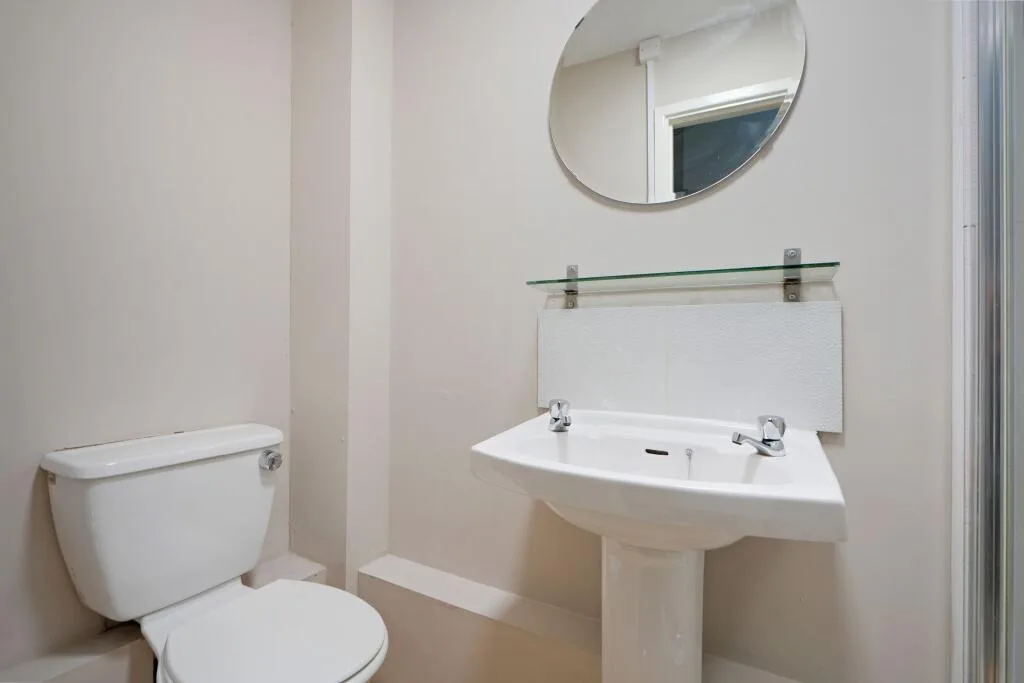 4 bedroom flat for rent