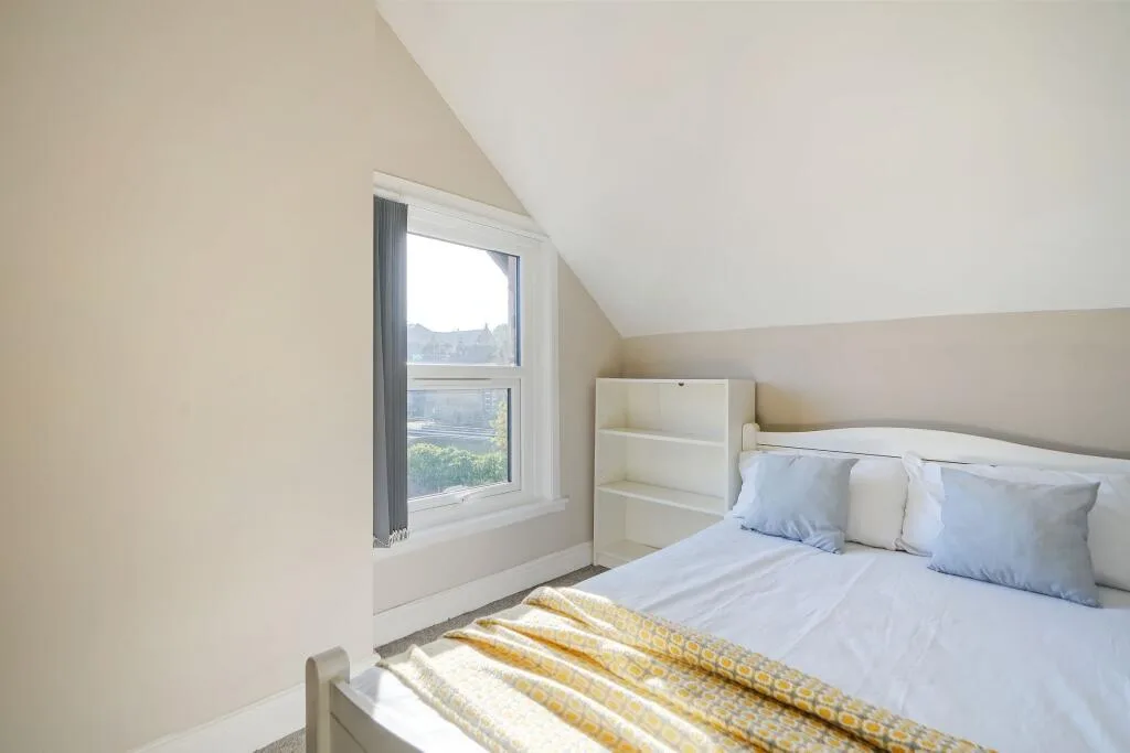 4 bedroom flat for rent