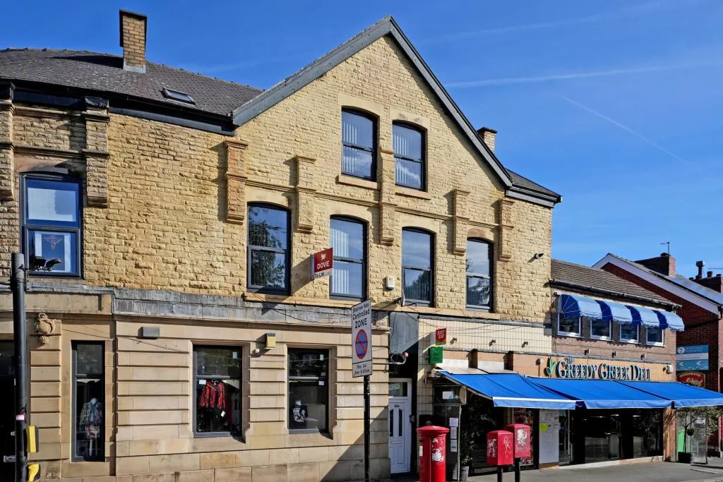 4 bedroom flat for rent