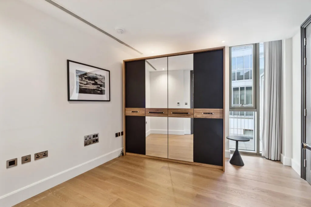 3 bedroom flat for rent