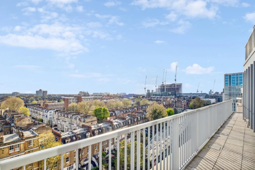 3 bedroom flat for rent