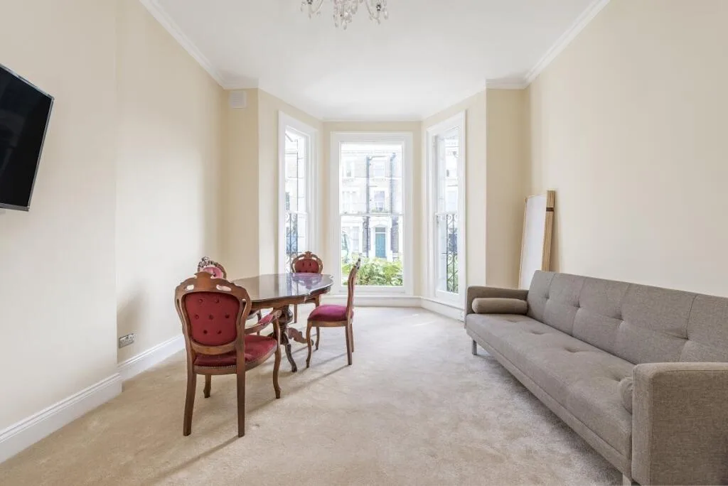 2 bedroom flat for rent