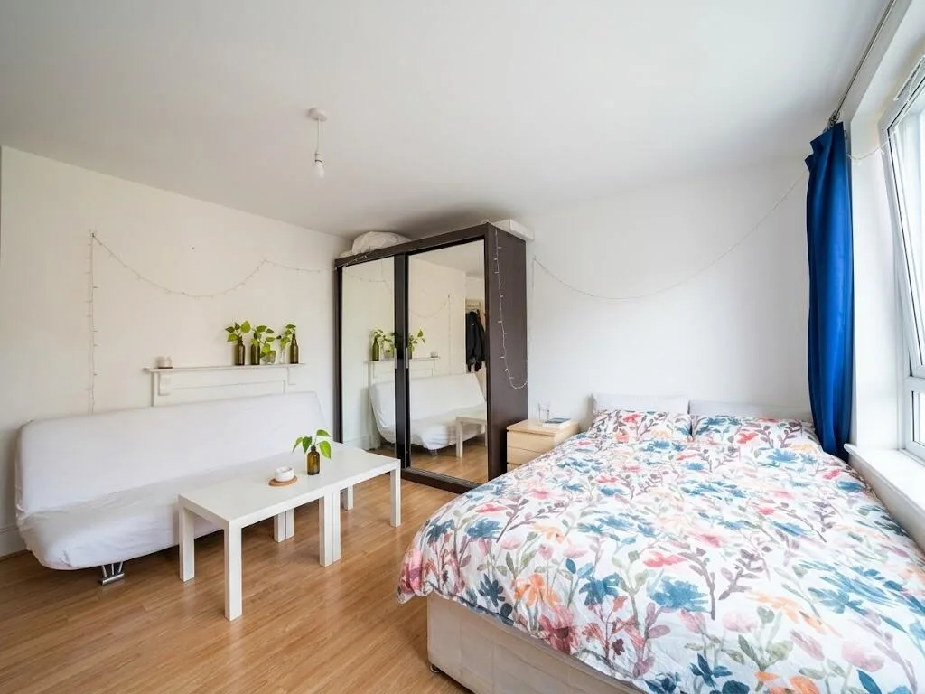 3 bedroom flat for rent