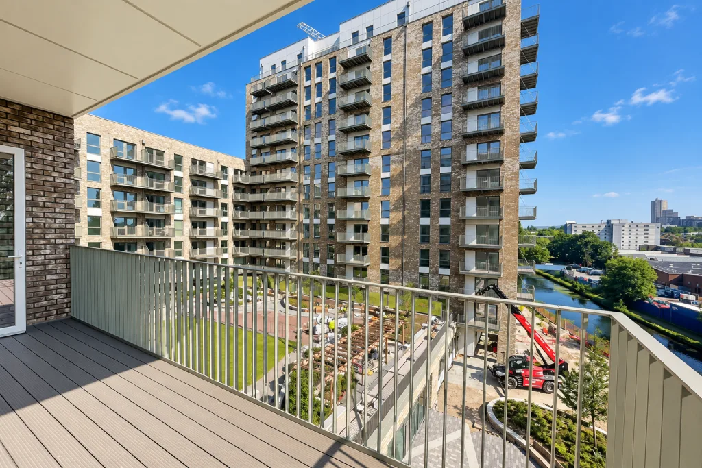 3 bedroom flat for rent