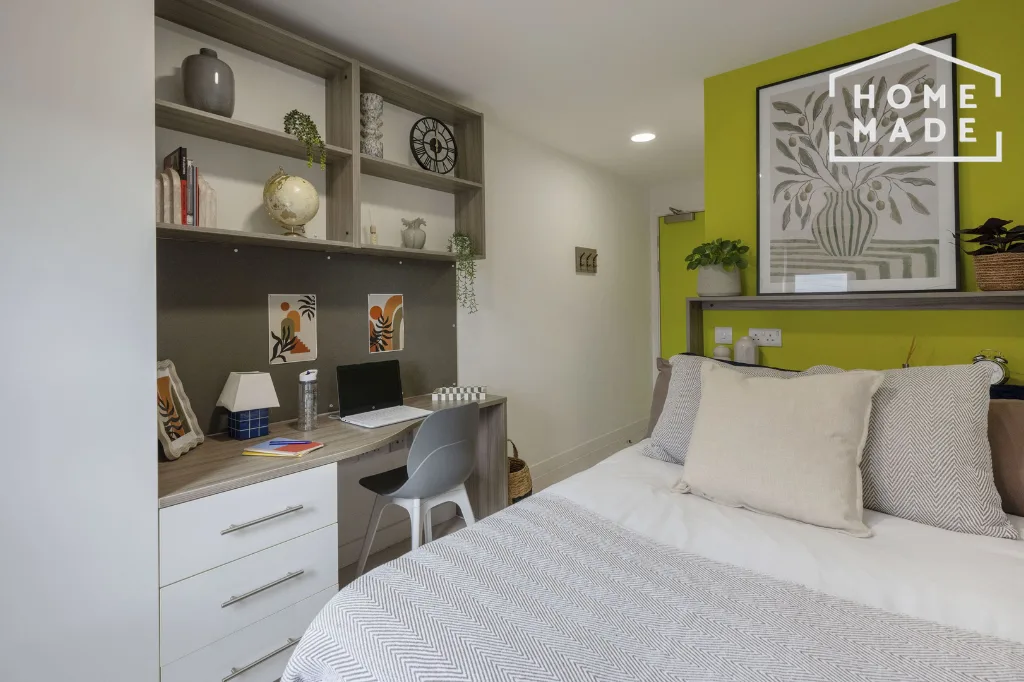 Studio flat for rent