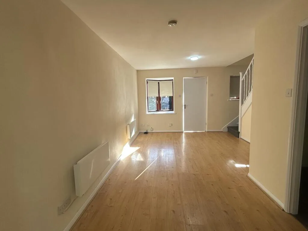 2 bedroom terraced house for rent