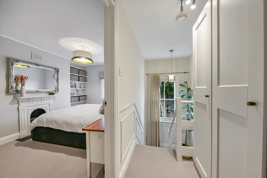 2 bedroom maisonette for rent