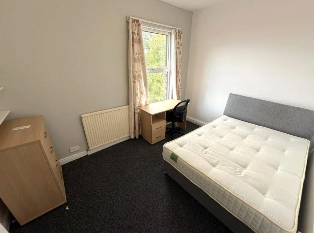 4 bedroom apartment for rent