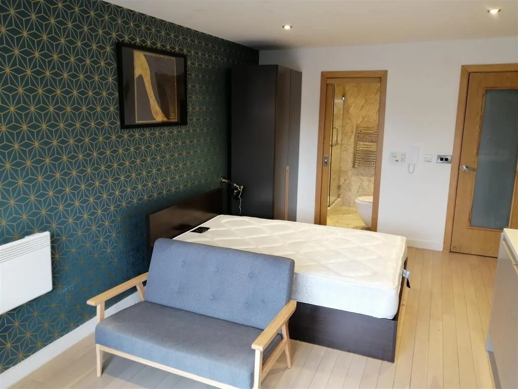 Studio apartment for rent