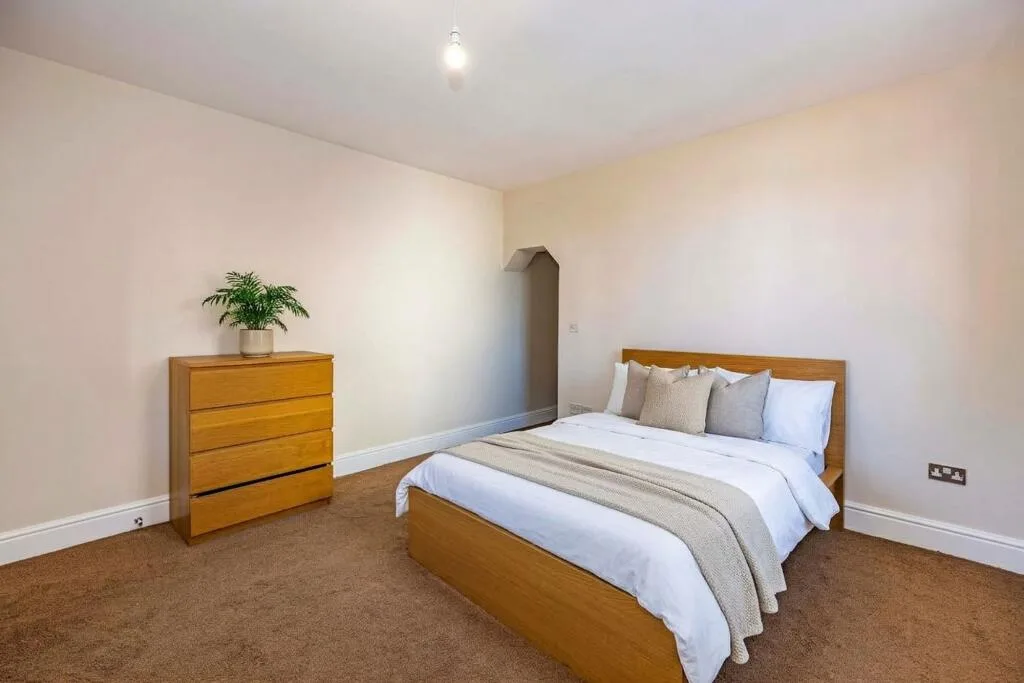 2 bedroom flat for rent