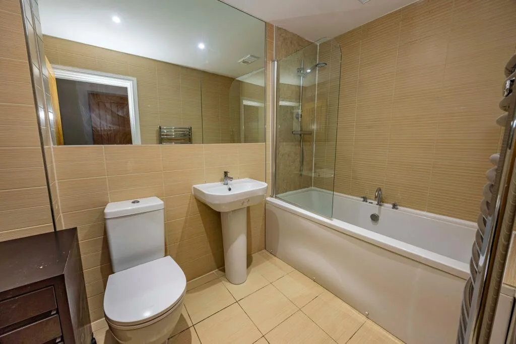 2 bedroom flat for rent